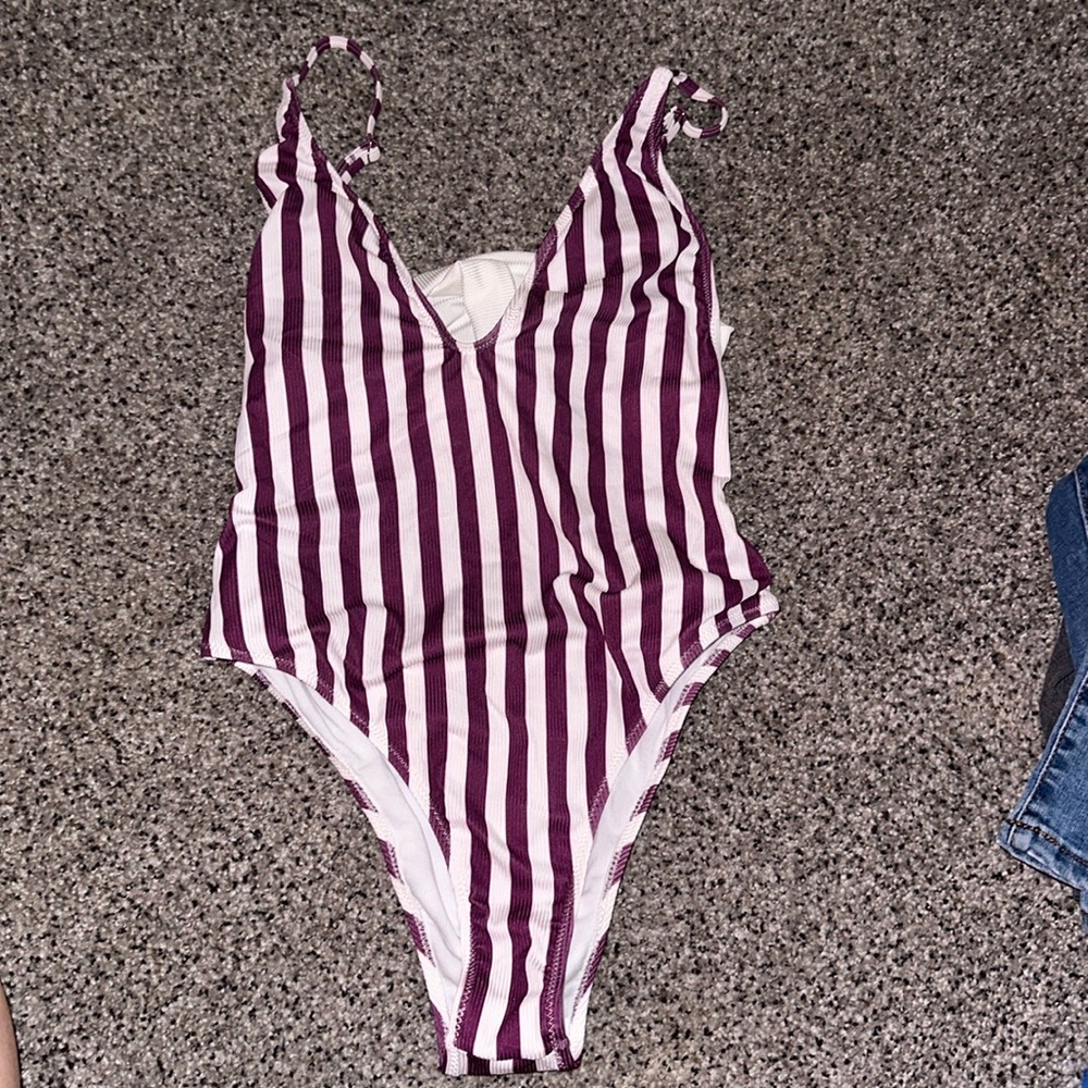 SHEIN One Piece Bathing Suit